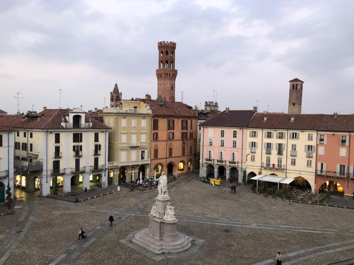 Cozy Place 10 Vercelli Exterior foto