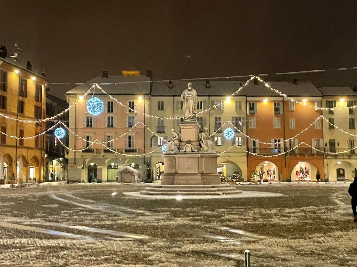 Cozy Place 10 Vercelli Exterior foto