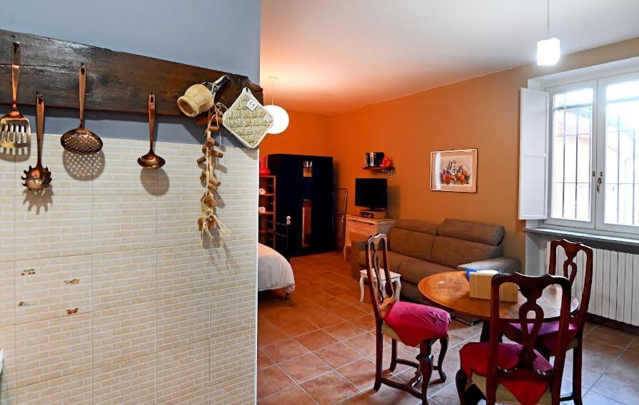 Cozy Place 10 Vercelli Exterior foto