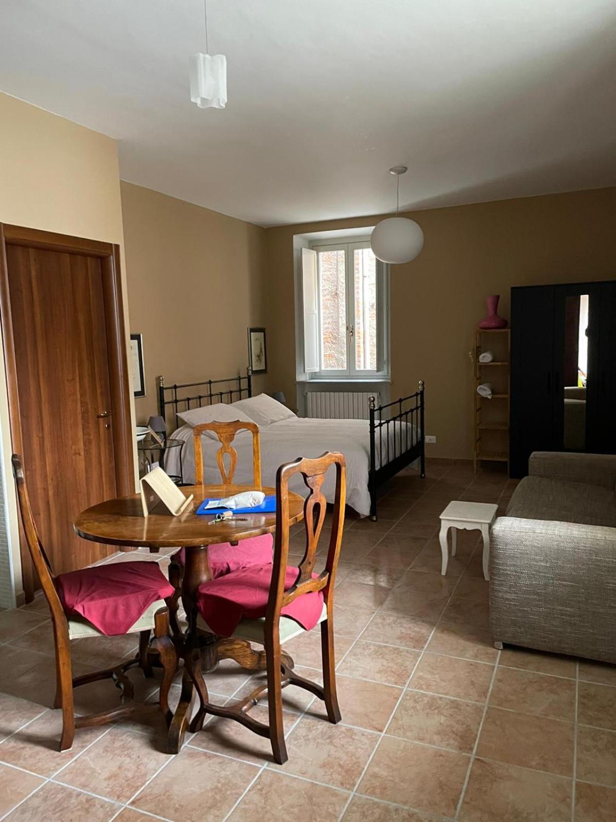 Cozy Place 10 Vercelli Exterior foto